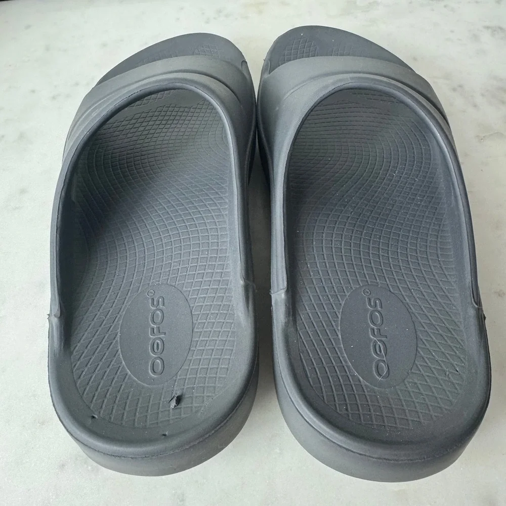 Oofos Ooahh Recovery Slides Slate Grey Mens 7 Womens 9 EU 40 Athletic Sandals